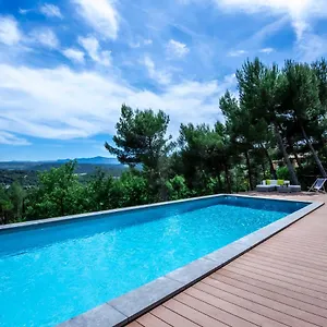 Lumineuse Avec Piscine Clim 1ere Etage Vue Panoramique 10min Aix-en-provence Le Tholonet